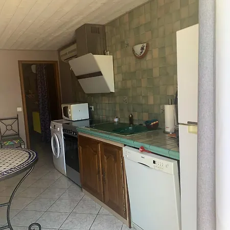 A Antibes Avec Piscine Privee Lägenhet *